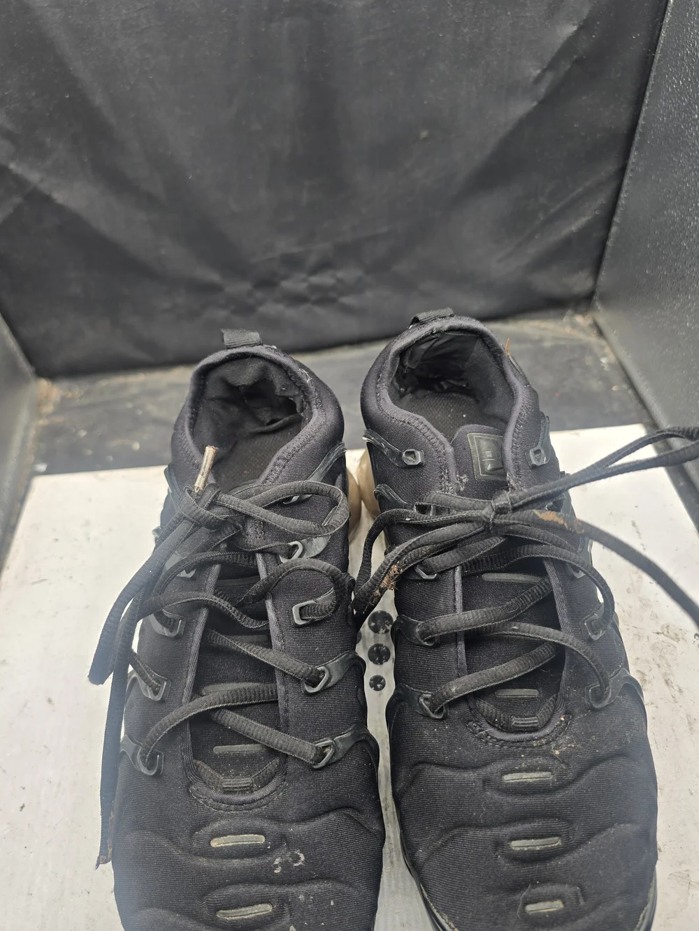 Nike Men's Black Athletic Sneakers